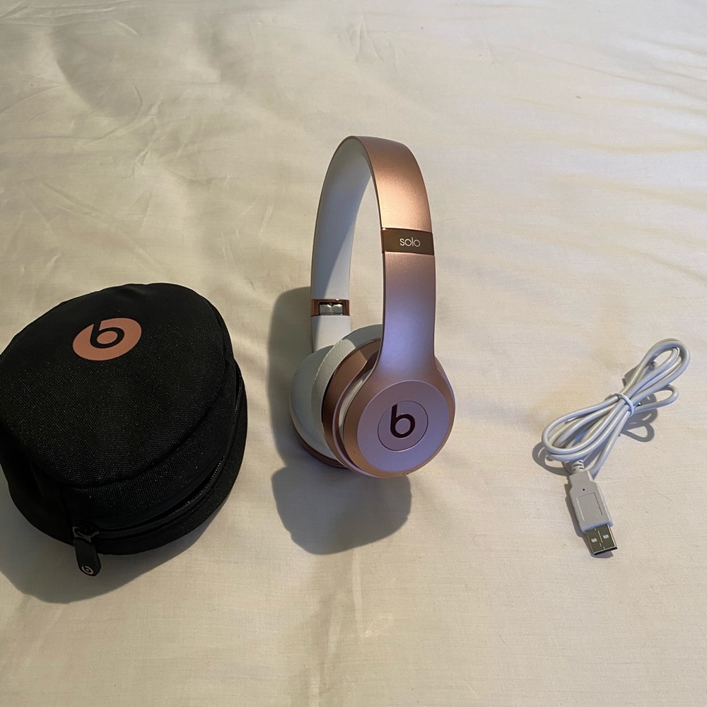 Beats solo headphones